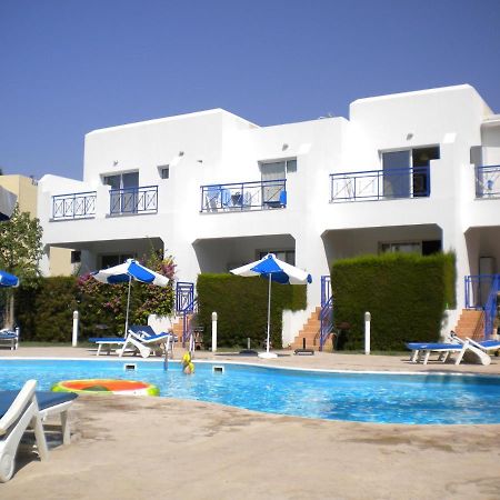 Blue Oasis Gardens Apartment Limassol Exterior foto