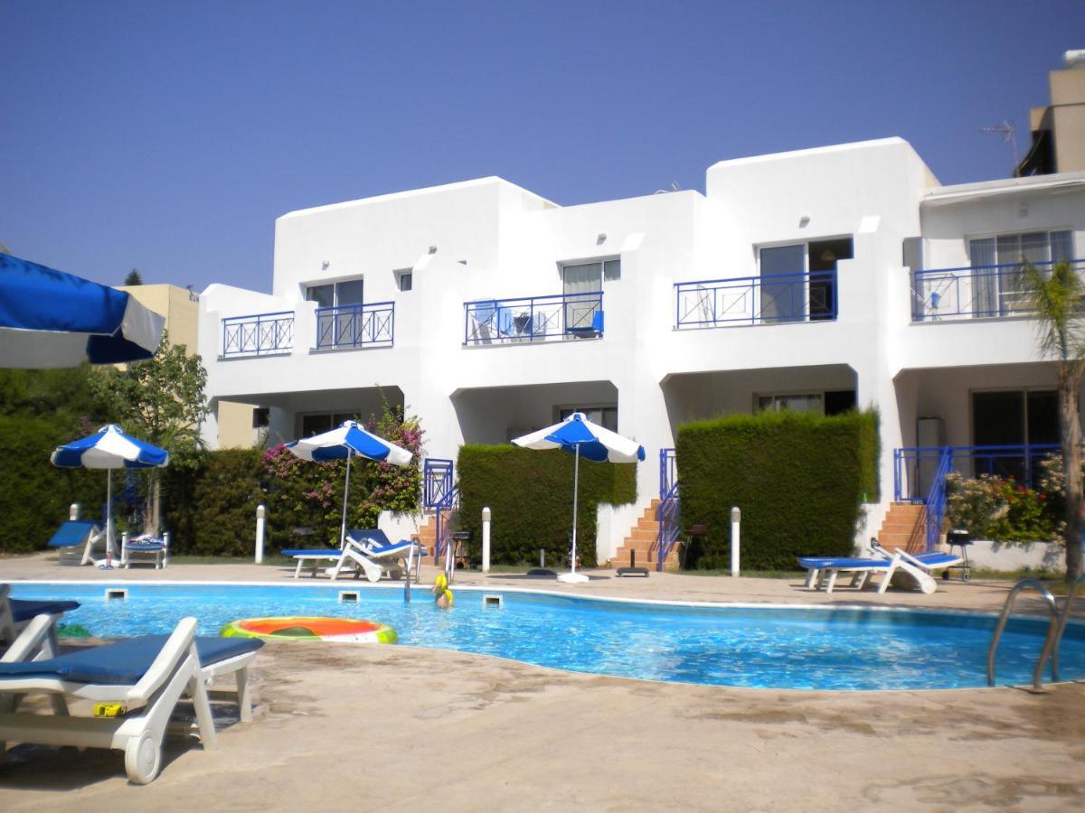 Blue Oasis Gardens Apartment Limassol Exterior foto